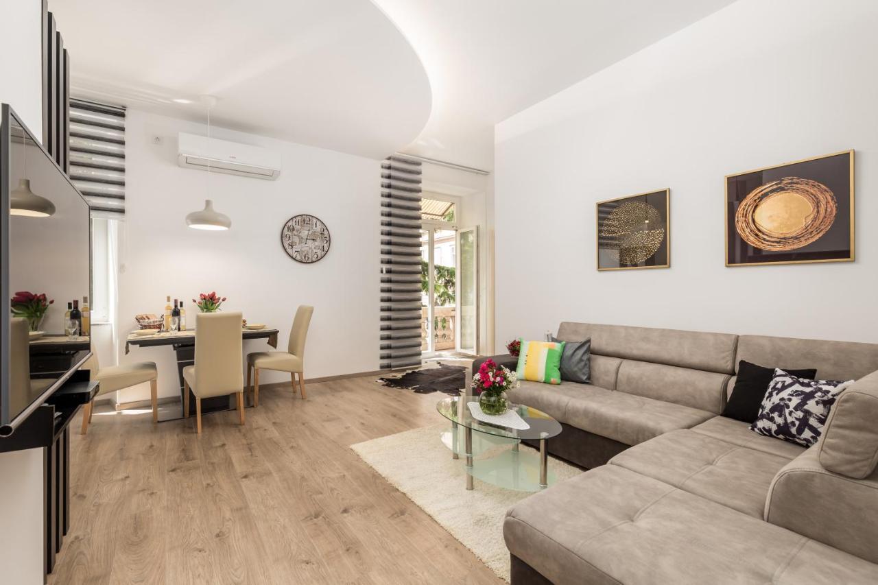 Quiet Center Apartments ริเยกา ภายนอก รูปภาพ